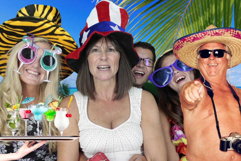 DHL South Regional Meeting | View more photos from the event at gallery.myphotoboothexperience.co.uk/u/MyPhotoBoothExperienceLtd/DHL-South-Regional-Meeting